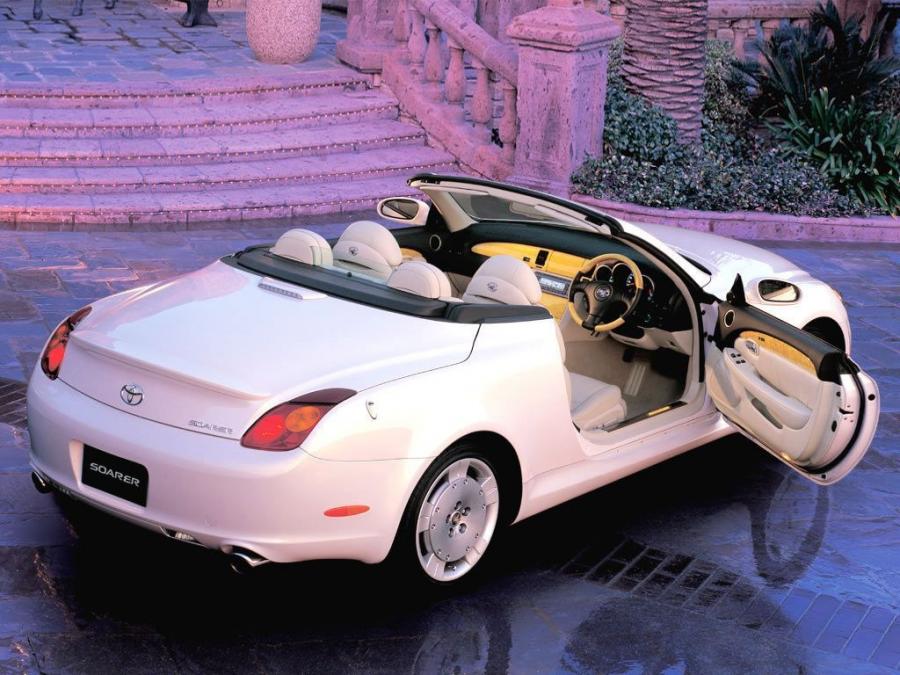  Toyota Soarer 2001 года  (фото 6 из 8)
